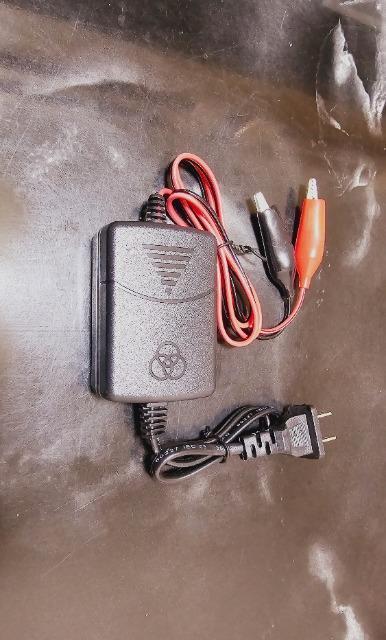 新品☆バッテリー充電器☆3点で即落 < 自動車/バイク 新品☆バッテリー充電器☆3点で即落 < 自動車/バイク