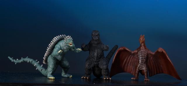  HG SWEAMXEh@3Zbg   zr[ 