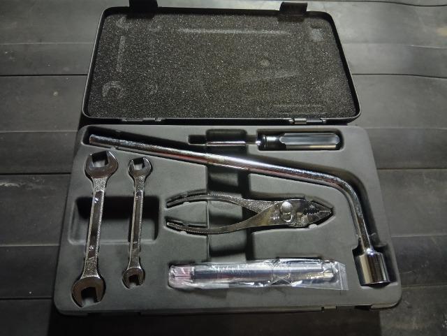 ほぼ未使用 セルシオ UCF21 車載工具 純正 トヨタ UCF30 UCF20 < 自動車/バイク ほぼ未使用 セルシオ UCF21 車載工具 純正 トヨタ UCF30 UCF20 < 自動車/バイク