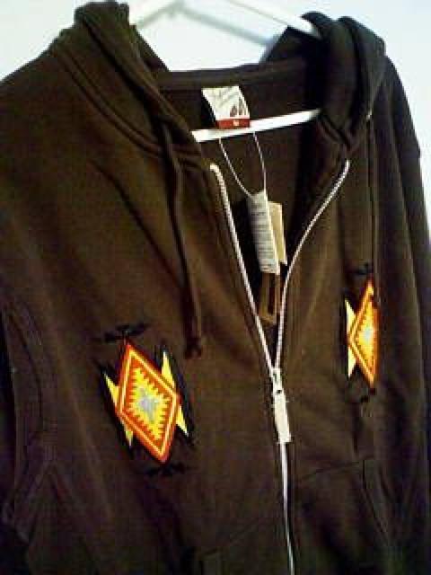 Aー556☆新品☆長袖チマヨ柄パーカー ブラウン M < 男性ファッション  Aー556☆新品☆長袖チマヨ柄パーカー ブラウン M < 男性ファッションの