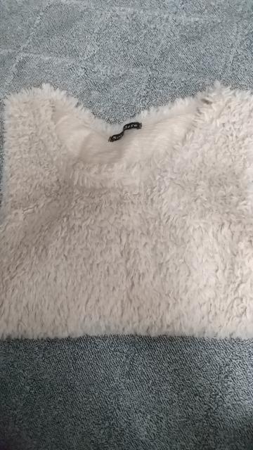 ベージュのモコモコ★トップス◆Lsize◆美品です! < 女性ファッション  ベージュのモコモコ★トップス◆Lsize◆美品です! < 女性ファッションの