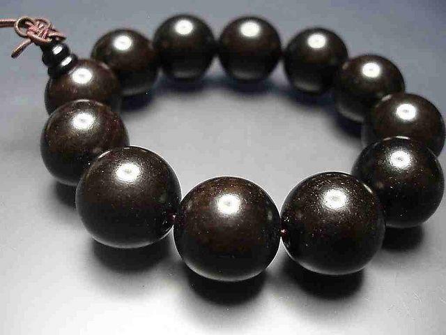 『癒しの香り』黒檀木(ブラック檀木)約20ミリ12粒数珠念珠 < 男性アクセサリー/時計  『癒しの香り』黒檀木(ブラック檀木)約20ミリ12粒数珠念珠 < 男性アクセサリー/時計の