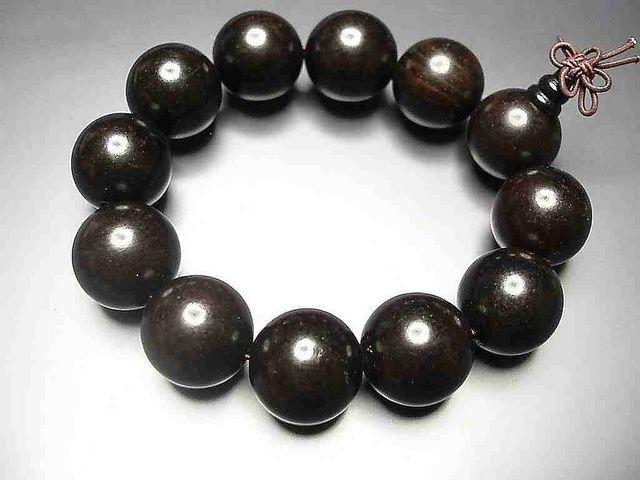 『癒しの香り』黒檀木(ブラック檀木)約20ミリ12粒数珠念珠 < 男性アクセサリー/時計  『癒しの香り』黒檀木(ブラック檀木)約20ミリ12粒数珠念珠 < 男性アクセサリー/時計の