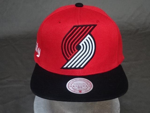 【Mitchell & Ness】  NBAブレイザーズ 【RIP CITY】 ロゴ刺繍入り キャップ < 男性ファッション  【Mitchell & Ness】  NBAブレイザーズ 【RIP CITY】 ロゴ刺繍入り キャップ  < 男性ファッションの