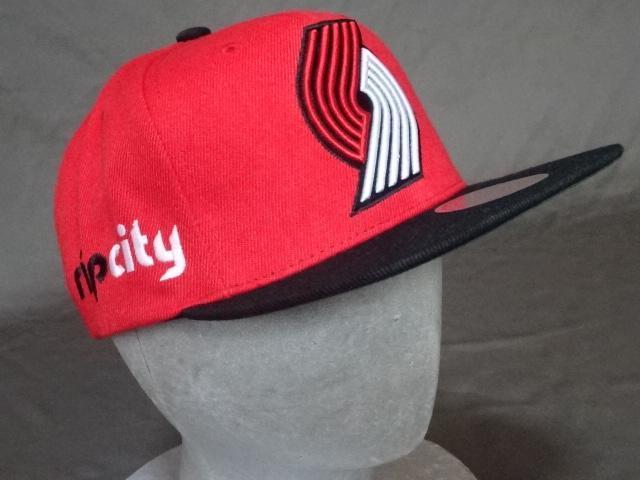 【Mitchell & Ness】  NBAブレイザーズ 【RIP CITY】 ロゴ刺繍入り キャップ < 男性ファッション  【Mitchell & Ness】  NBAブレイザーズ 【RIP CITY】 ロゴ刺繍入り キャップ < 男性ファッションの