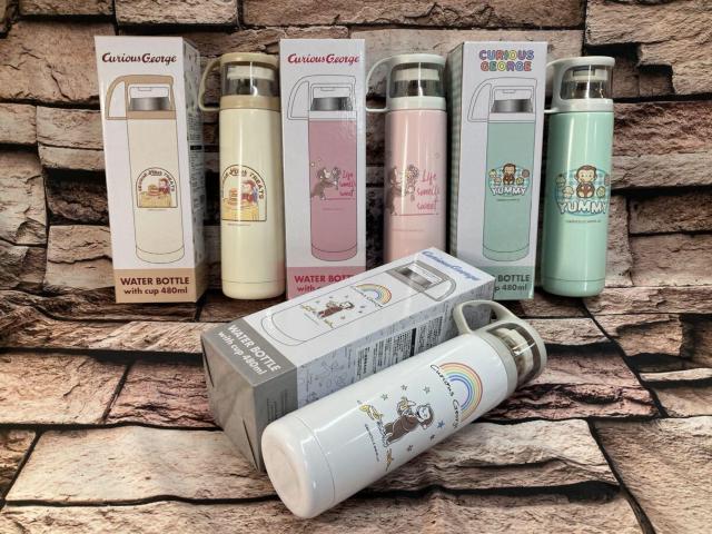 送料無料!可愛いデザイン!【おさるのジョージ】コップ付きステンレス水筒480ml(画像から)1個 < インテリア/ライフ  送料無料!可愛いデザイン!【おさるのジョージ】コップ付きステンレス水筒480ml(画像から)1個 < インテリア/ライフの