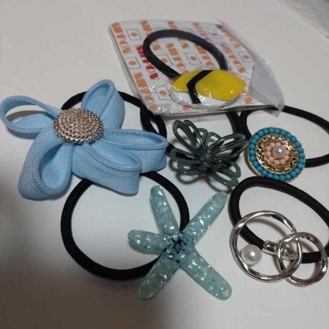 Bモチーフ色々ヘアゴム6個セット < 女性アクセサリー/時計 Bモチーフ色々ヘアゴム6個セット < 女性アクセサリー/時計の