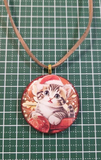 ねこサンタ・クリスマスネックレス★ かわいいネックレス ハンドメイド ねこアクセサリー ねこ 猫 猫キーホルダー < 女性ファッション ねこサンタ・クリスマスネックレス★ かわいいネックレス ハンドメイド ねこアクセサリー ねこ 猫 猫キーホルダー < 女性ファッションの
