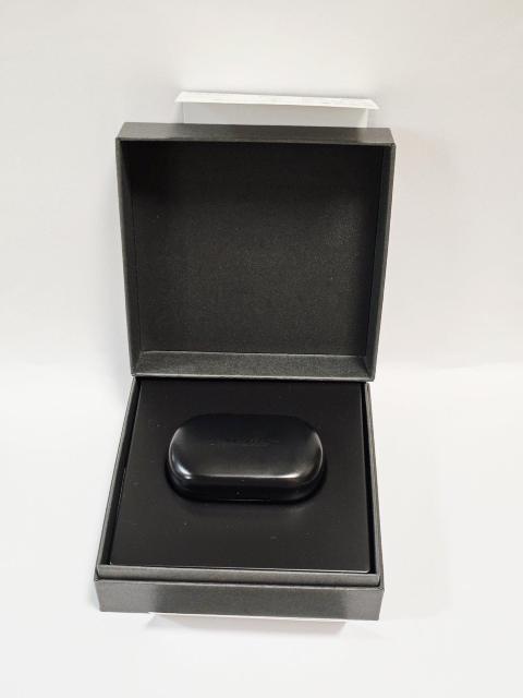 BOSE QUIETCOMFORT EARBUDS ���C�����X�C���z�� �� �� �Ɠd/AV�� 