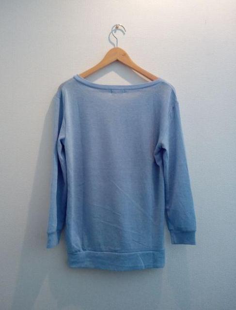 リュリュ☆ブルー Vネック 薄手 カットソー ニット チュニック丈 M < ブランド  リュリュ☆ブルー Vネック 薄手 カットソー ニット チュニック丈 M < ブランドの