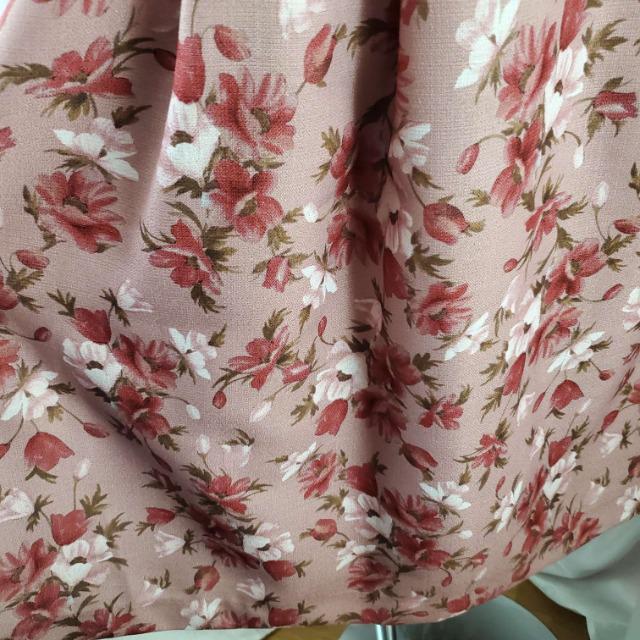 込み★ダズリン★激可愛い!花柄★ひざ丈フリルスカート★S★ < ブランド  込み★ダズリン★激可愛い!花柄★ひざ丈フリルスカート★S★ < ブランドの