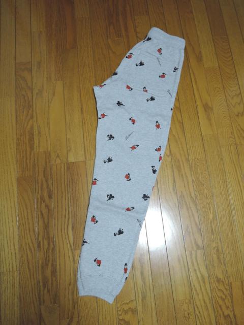 HYSTERIC GLAMOUR ヒステリックグラマー × PLAYBOY プレイボーイ FEMLIN柄 スウェットパンツ S 灰 < ブランド  HYSTERIC GLAMOUR ヒステリックグラマー × PLAYBOY プレイボーイ FEMLIN柄 スウェットパンツ S 灰 < ブランドの