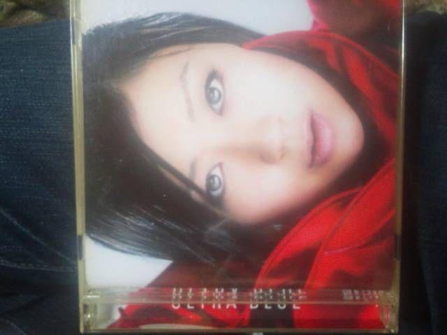 宇多田ヒカルCD「ULTRABLUE」 < タレントグッズ 宇多田ヒカルCD「ULTRABLUE」 < タレントグッズの
