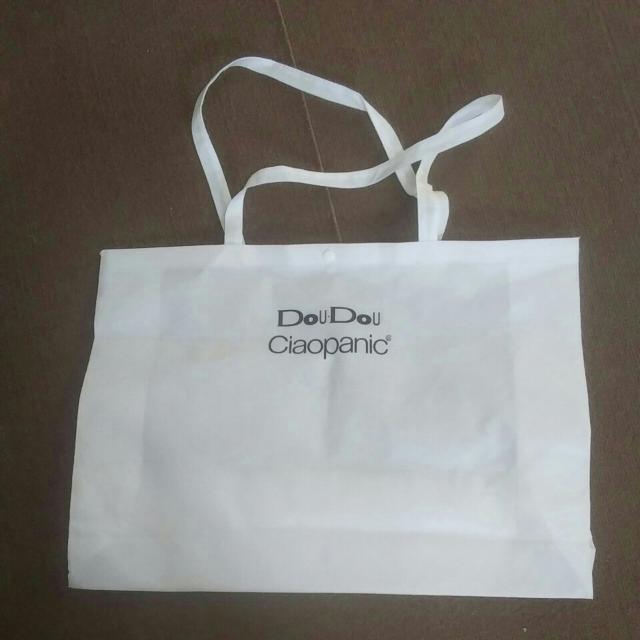 DouDou Ciaopanic ショップ袋 美品 54×38×12 < 女性ファッション  DouDou Ciaopanic ショップ袋 美品 54×38×12 < 女性ファッションの