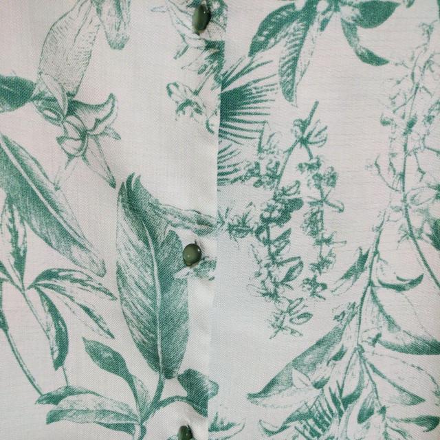 ボタニカル柄 カットソー < 女性ファッション  ボタニカル柄 カットソー < 女性ファッションの