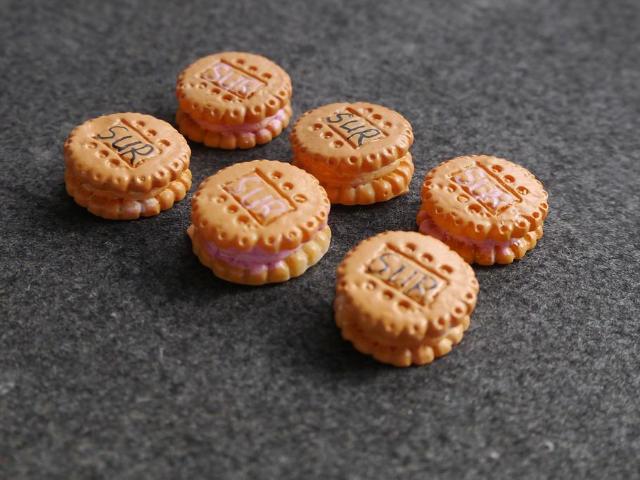 プラパーツ 手芸・アクセサリーパーツ  クリームサンドクッキー  6個セット  < 香水/コスメ/ネイル  プラパーツ 手芸・アクセサリーパーツ  クリームサンドクッキー  6個セット   < 香水/コスメ/ネイルの