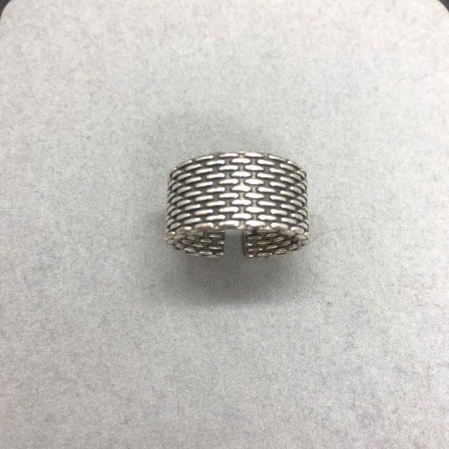 即決 シルバーカラー リング 指輪 14号 < 男性アクセサリー/時計  即決 シルバーカラー リング 指輪 14号 < 男性アクセサリー/時計の