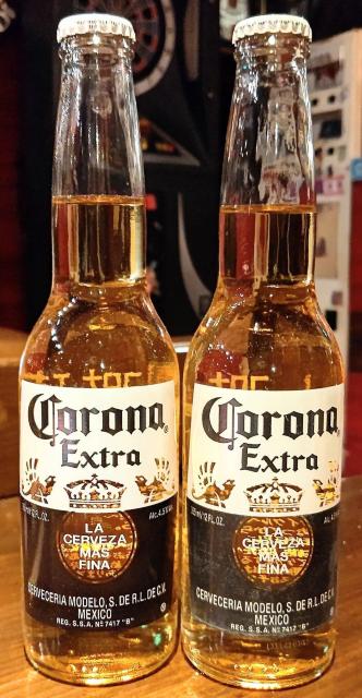 コロナビール★24本★空瓶★王冠付き★新パッケージ★素材★工作用★自家製ビール★ガラス素材★DIY★インテリア★オブジェ★送料無料 < ペット/手芸/園芸 コロナビール★24本★空瓶★王冠付き★新パッケージ★素材★工作用★自家製ビール★ガラス素材★DIY★インテリア★オブジェ★送料無料 < ペット/手芸/園芸の