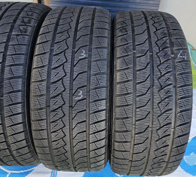 �A���t�@�[�h ���F���t�@�C�A 20�n �����z�C�[��18�C���`7.5 PCD114.3x5H+45�X�^�b�h���X�^�C���t��4�{�Z�b�g �� ������/�o�C�N