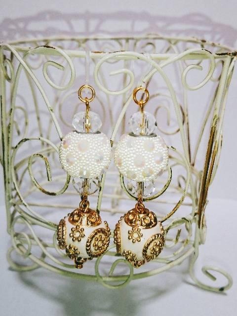 大ぶりクリスタルドッドゴールドラインビーズ樹脂フックピアス☆ < 女性アクセサリー/時計  大ぶりクリスタルドッドゴールドラインビーズ樹脂フックピアス☆  < 女性アクセサリー/時計の