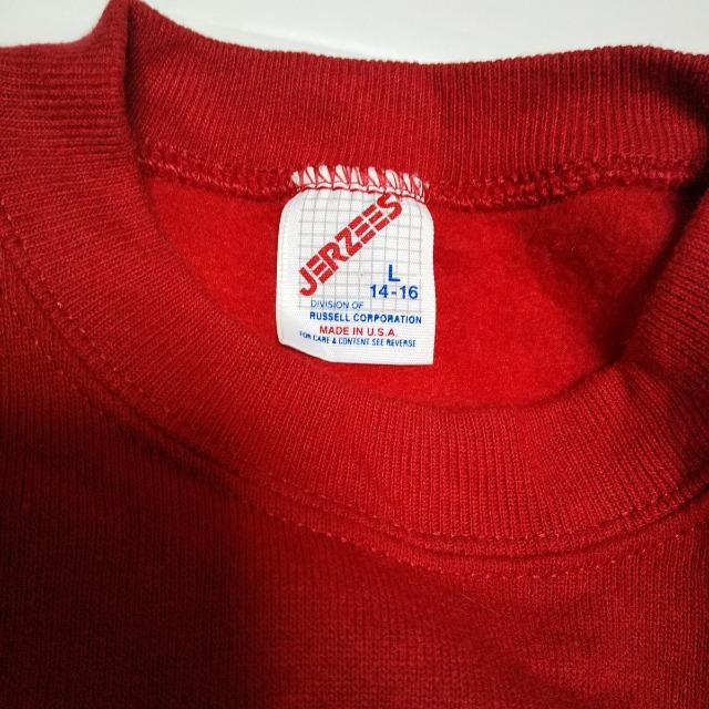 アメカジ★JERZEES★デビルトレーナー【ヴィンテージ】(赤) アメリカの老舗 < 女性ファッション  アメカジ★JERZEES★デビルトレーナー【ヴィンテージ】(赤) アメリカの老舗 < 女性ファッションの