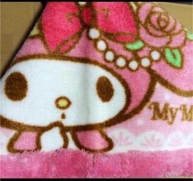 【マイメロディ】2点『@トートバッグ 限定品Aバスマット』新品 < アニメ/コミック/キャラクター  【マイメロディ】2点『@トートバッグ 限定品Aバスマット』新品 < アニメ/コミック/キャラクターの