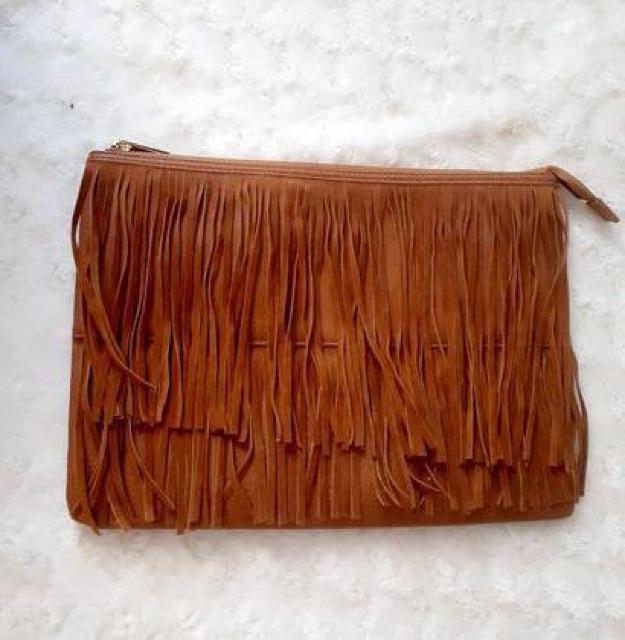 フェイクレザー フリンジ ブラウン クラッチバッグ ポーチ コスメ < 女性ファッション  フェイクレザー フリンジ ブラウン クラッチバッグ ポーチ コスメ < 女性ファッションの