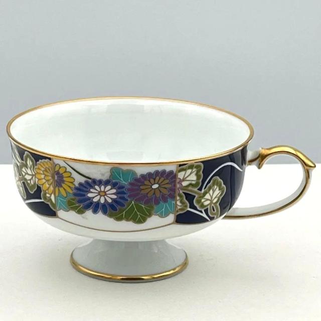 美品 香蘭社 ティーカップ&ソーサー 皇居の花シリーズ 神無月 ユウガギク 柚香菊 限定品 1984年 < インテリア/ライフ 美品 香蘭社 ティーカップ&ソーサー 皇居の花シリーズ 神無月 ユウガギク 柚香菊 限定品 1984年 < インテリア/ライフの
