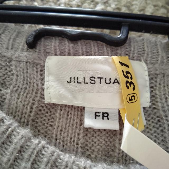 ジルスチュアート ニット セーター 美品 グレー < ブランド  ジルスチュアート ニット セーター 美品 グレー < ブランドの