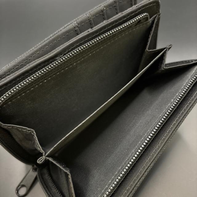 即決 FILA フィラ 二つ折り財布 ウォレット ブラック < ブランド  即決 FILA フィラ 二つ折り財布 ウォレット ブラック < ブランドの