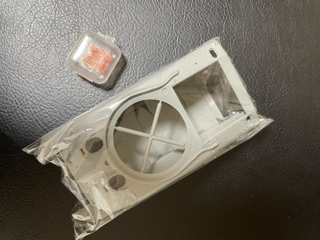 SHERMAN M4A1 MID 1/35 プラモデルキット < ホビー SHERMAN M4A1 MID 1/35 プラモデルキット < ホビーの