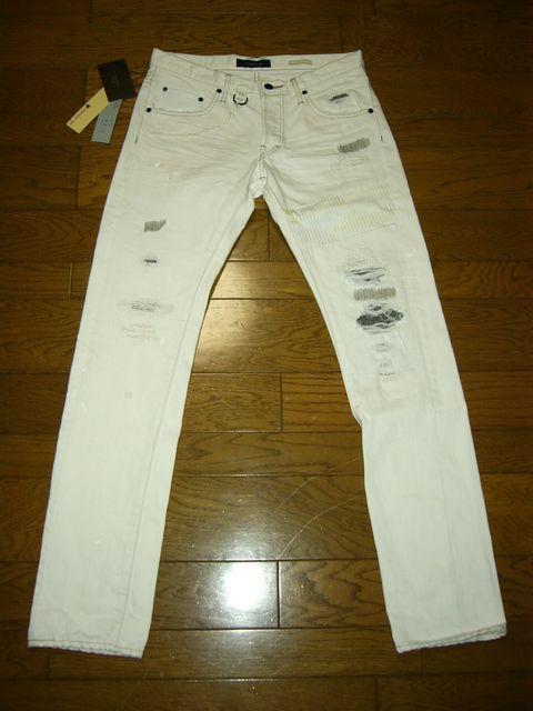 新品リベレーターliberator×OVERDESIGNダメージ加工デニム30 < 男性ファッション  新品リベレーターliberator×OVERDESIGNダメージ加工デニム30  < 男性ファッションの