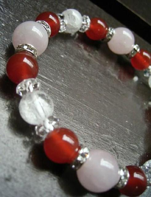 ローズクォーツxカーネリアンxクラック水晶ブレスレット < 女性アクセサリー/時計 ローズクォーツxカーネリアンxクラック水晶ブレスレット < 女性アクセサリー/時計の