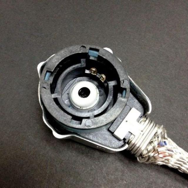 12/24V 35W/55W D2 D4変換コネクター < 自動車/バイク 12/24V 35W/55W D2 D4変換コネクター < 自動車/バイク