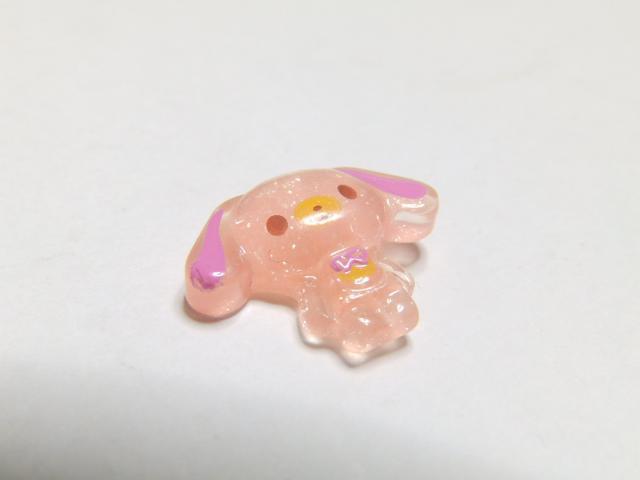 デコパーツ♪キラキラ ラメグリッター入 シナモロール風パーツ < 香水/コスメ/ネイル デコパーツ♪キラキラ ラメグリッター入 シナモロール風パーツ < 香水/コスメ/ネイルの