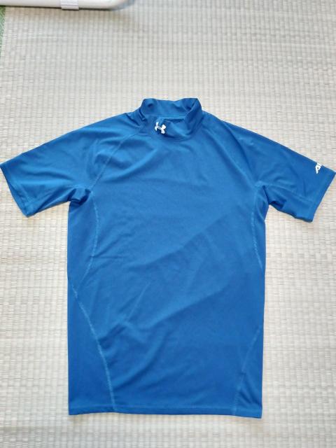 アンダーアーマー ハイネックTシャツ LD < レジャー/スポーツ アンダーアーマー ハイネックTシャツ LD < レジャー/スポーツの