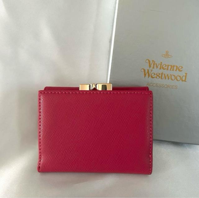 wVigpixVivienne Westwood܂z