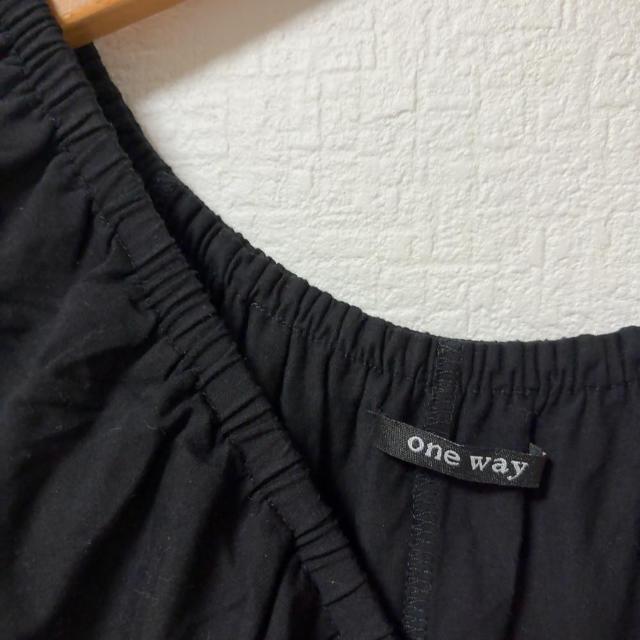 ◆one*way/ワンウェイ◆オフショルダーカットソー★ブラックF♪シンプルコーデ*美品 < ブランド ◆one*way/ワンウェイ◆オフショルダーカットソー★ブラックF♪シンプルコーデ*美品 < ブランドの