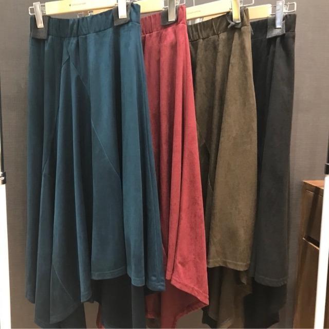 美品*アシンメトリースウェードスカート*ブラック < 女性ファッション 美品*アシンメトリースウェードスカート*ブラック < 女性ファッションの