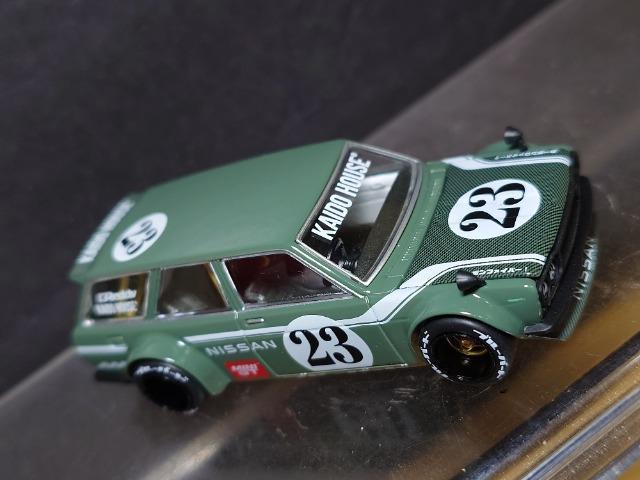 ��1:64 KAIDO��HOUSE MINI GT���_�b�g�T���T�P�O���S��(�Q�R)�����Y�u���[�o�[�h�� �� �z�r�[�� 