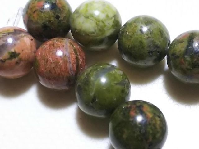 天然石★ユナカイト ラウンド8mm 半連 < 女性アクセサリー/時計 天然石★ユナカイト ラウンド8mm 半連 < 女性アクセサリー/時計の