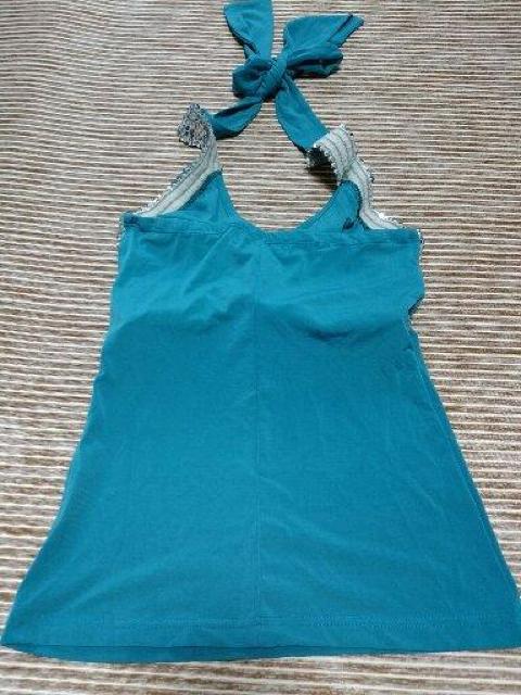 ホルターネック キャミソール ストーン付き 新品未使用 < 女性ファッション  ホルターネック キャミソール ストーン付き 新品未使用 < 女性ファッションの