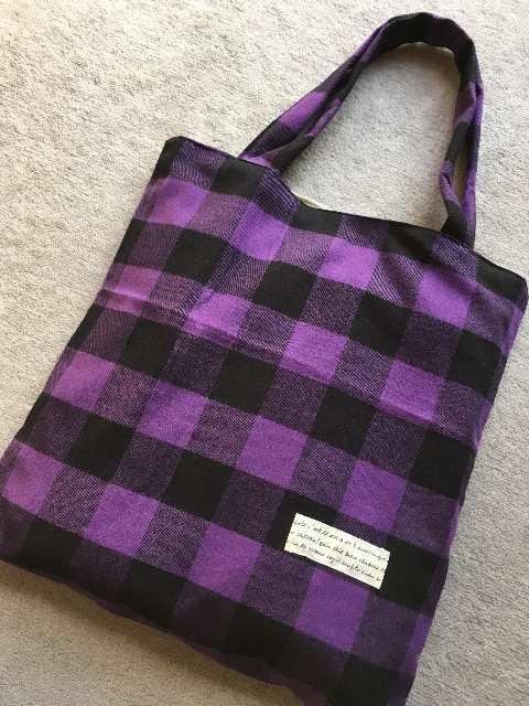 ハンドメイド*ネルのあったか肩掛けトートバッグ紫×黒チェック < 女性ファッション ハンドメイド*ネルのあったか肩掛けトートバッグ紫×黒チェック < 女性ファッションの