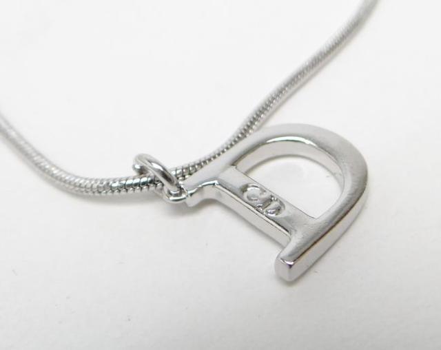 Christian Dior fBI[ DS`[ uXbgyz  uh 