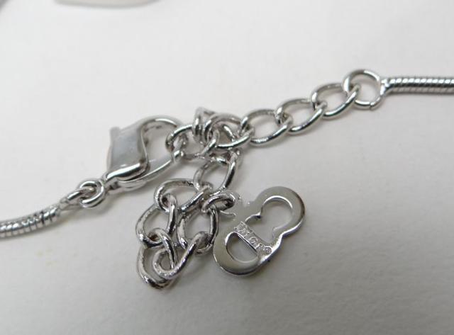 Christian Dior fBI[ DS`[ uXbgyz  uh 