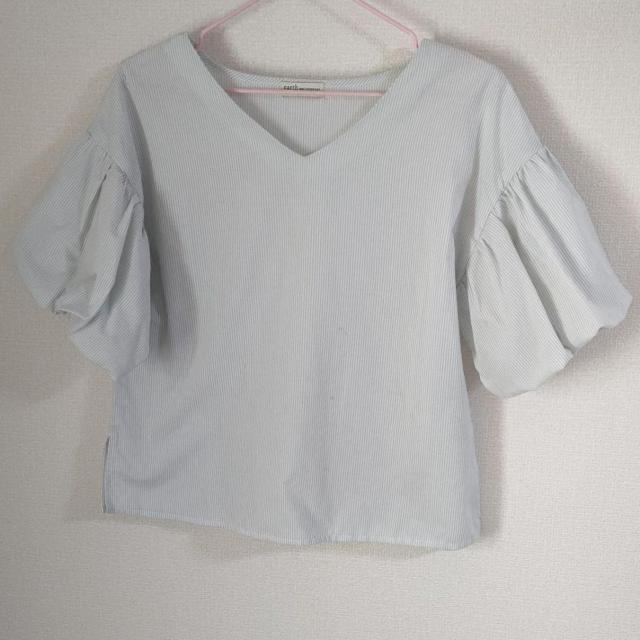 美品☆アースミュージックアンドエコロジー ストライプ 半袖 カットソー サックス < ブランド 美品☆アースミュージックアンドエコロジー ストライプ 半袖 カットソー サックス < ブランドの