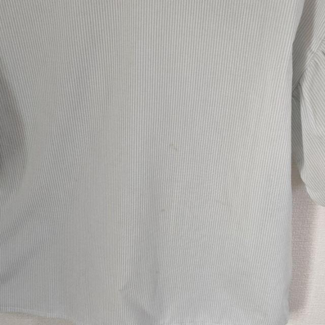 美品☆アースミュージックアンドエコロジー ストライプ 半袖 カットソー サックス < ブランド 美品☆アースミュージックアンドエコロジー ストライプ 半袖 カットソー サックス < ブランドの