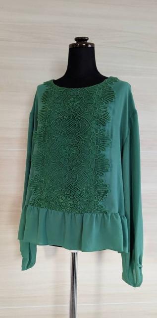 4298SHIZUKA KOMURO/シズカコムロ/コムロシズカ/シヅカコムロ/コムロシヅカ/裾フリルデザインペプラムトップス < ブランド 4298SHIZUKA KOMURO/シズカコムロ/コムロシズカ/シヅカコムロ/コムロシヅカ/裾フリルデザインペプラムトップス < ブランドの