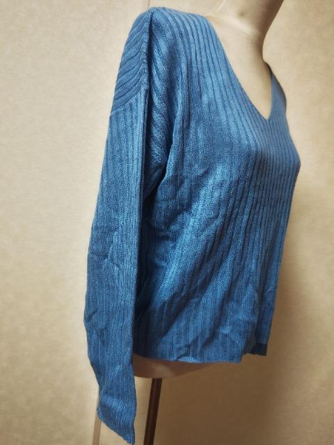 ★古着★Vネックリブ編みニット★LL〜 < 女性ファッション ★古着★Vネックリブ編みニット★LL〜 < 女性ファッションの