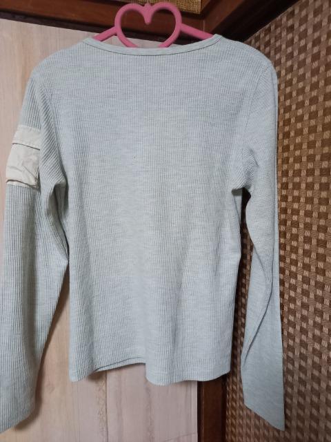 美品★AVIREX,FAMILYsale購入サンプル品【Mサイズ】ロンT < ブランド  美品★AVIREX,FAMILYsale購入サンプル品【Mサイズ】ロンT < ブランドの